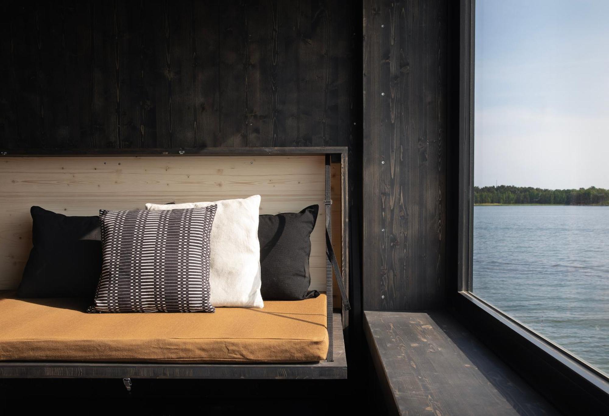 Landsteder Majamaja Off-grid Retreat Helsingfors