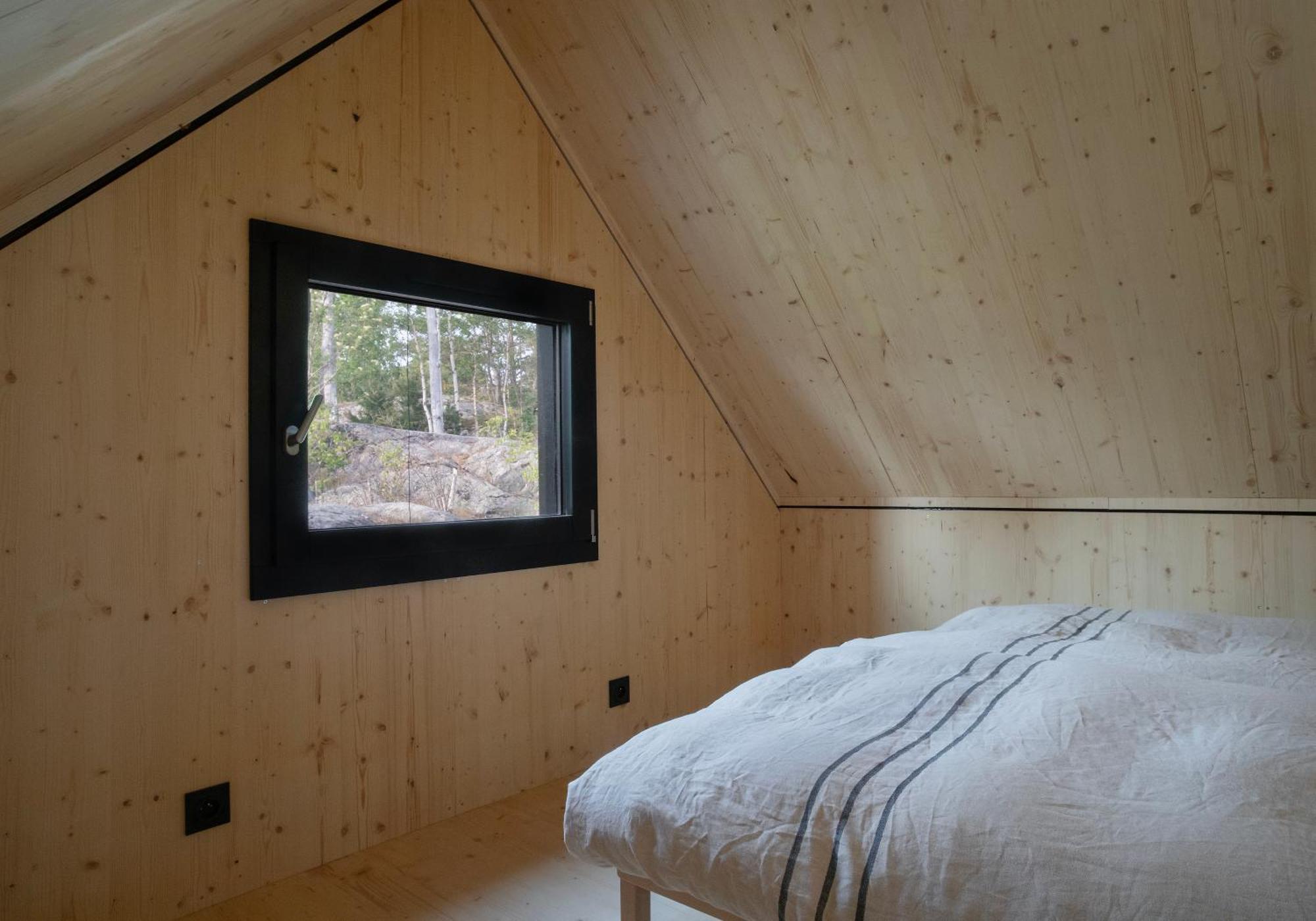 Landhaus Majamaja Off-grid Retreat Helsinki